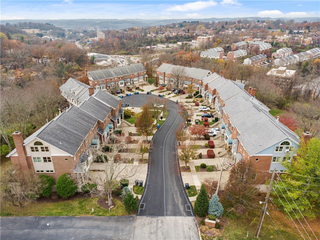 1004 ALDEN DRIVE