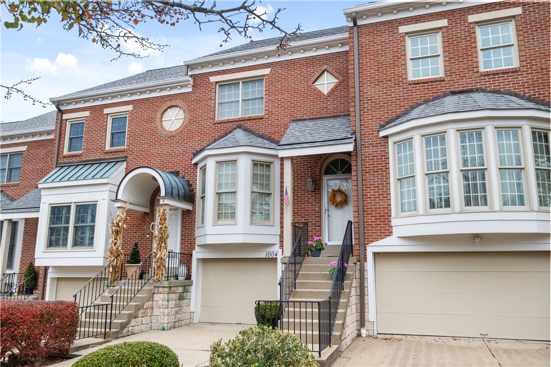 1004 ALDEN DRIVE