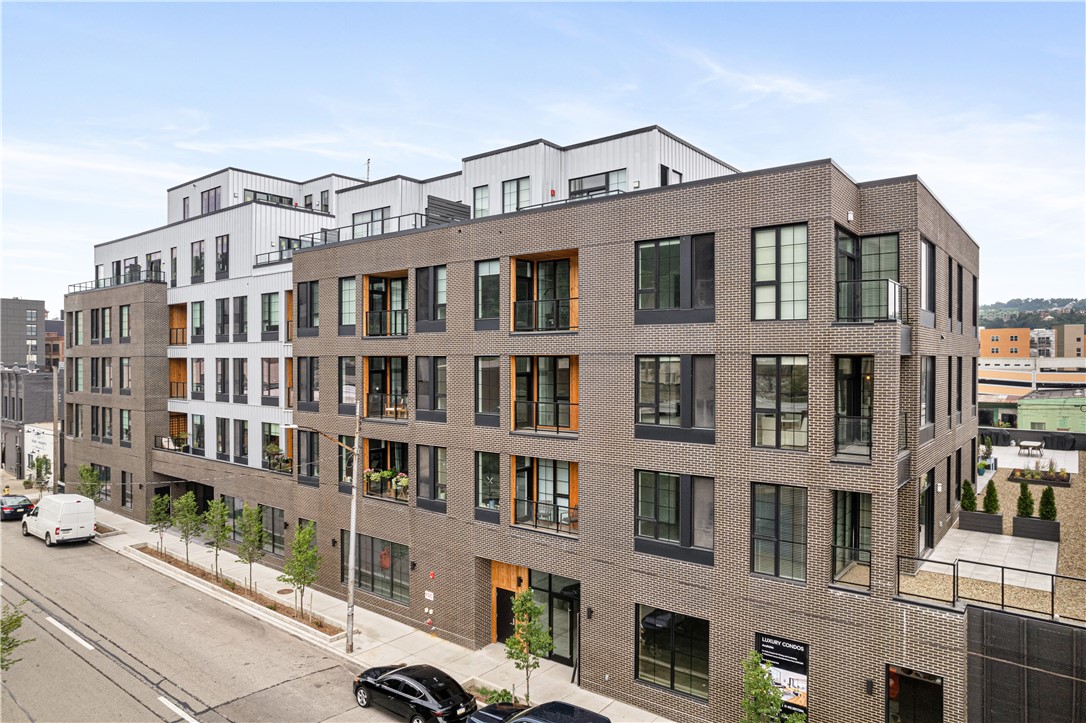 2635 Penn Ave. 318