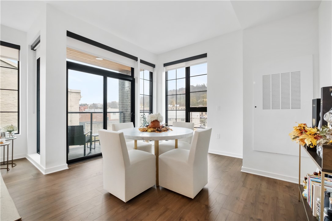 2635 Penn Ave. 318