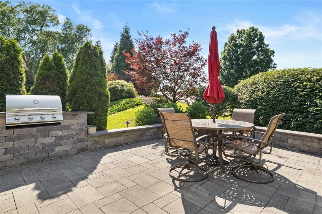 321 Williamsburg Ct