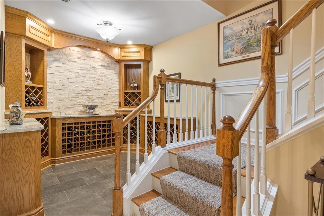 321 Williamsburg Ct