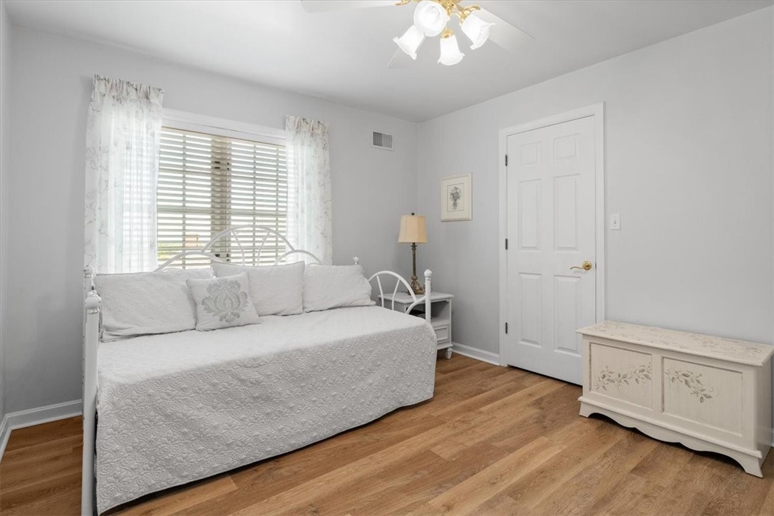 321 Williamsburg Ct