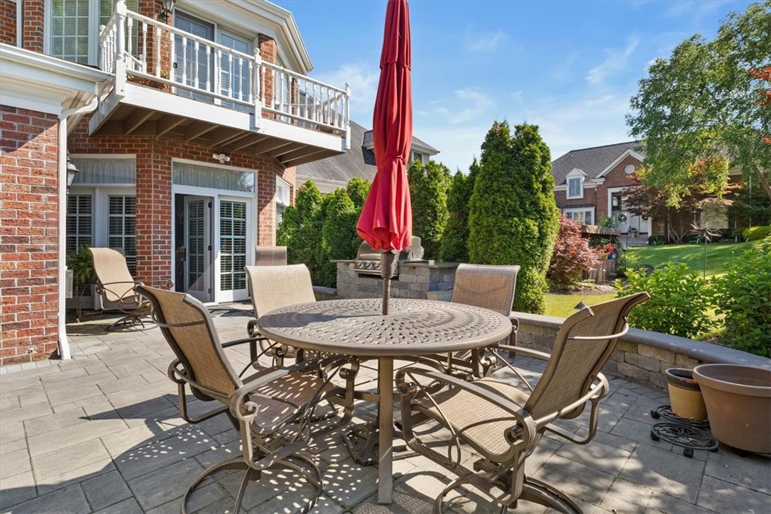 321 Williamsburg Ct