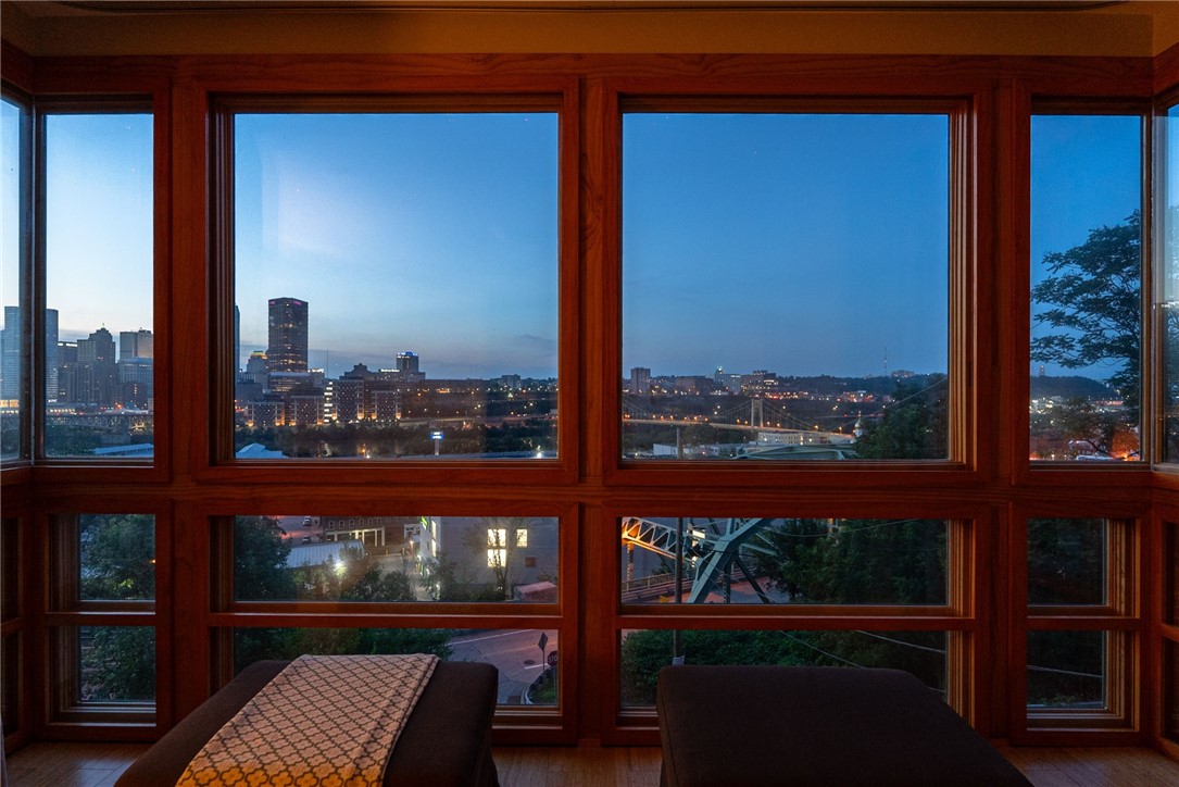 14 WINDOM HILL PLACE