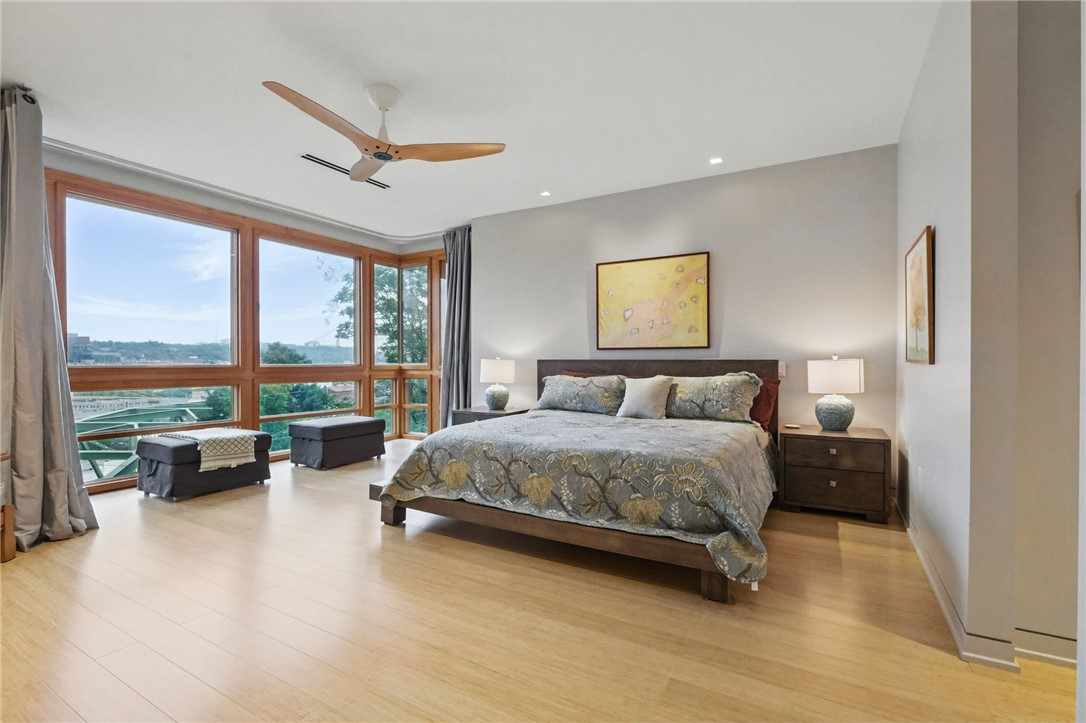 14 WINDOM HILL PLACE