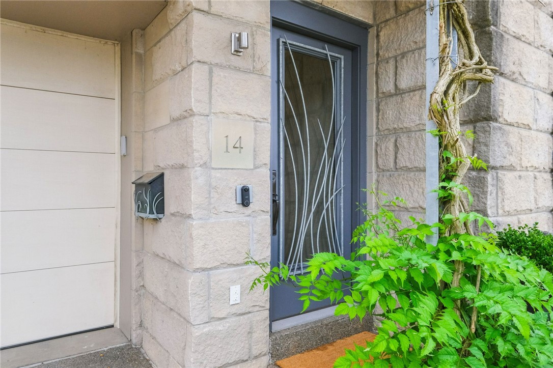 14 WINDOM HILL PLACE