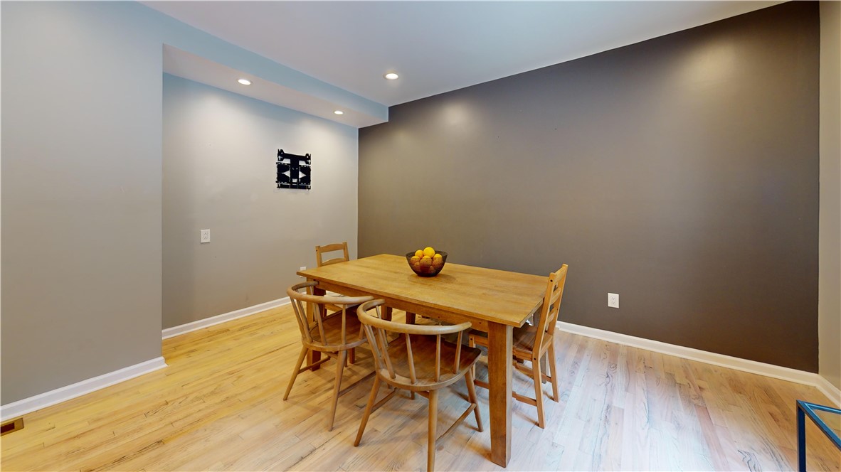 5445 Covode Pl
