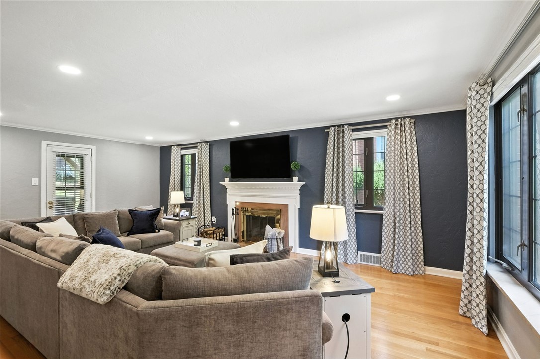 308 Sleepy Hollow Road