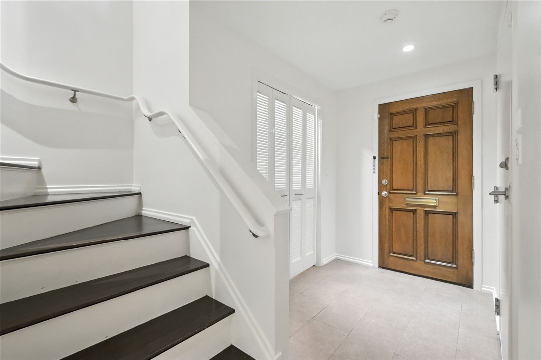 4700 Ellsworth Avenue 12