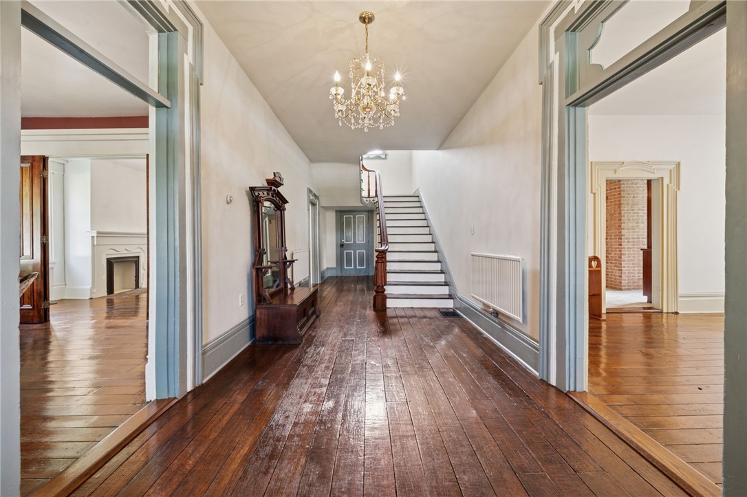 352 Campbell Dr