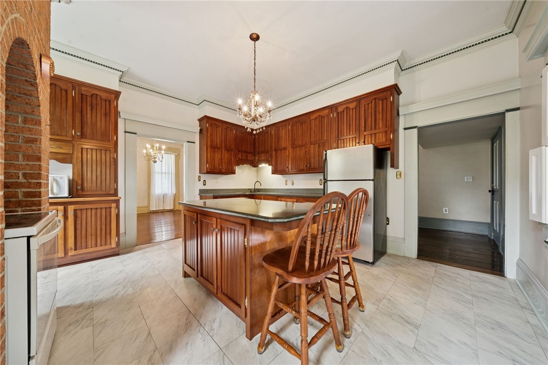352 Campbell Dr