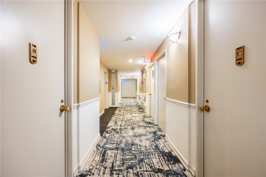 112 WASHINGTON PLACE 11C