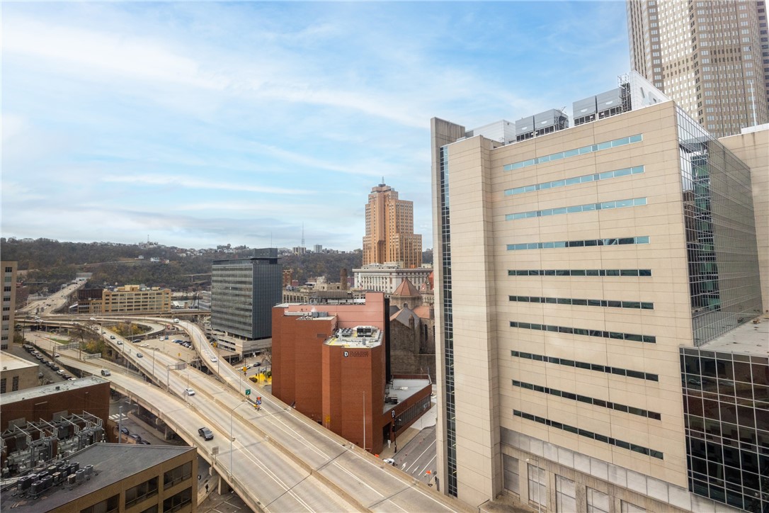 112 WASHINGTON PLACE 11C