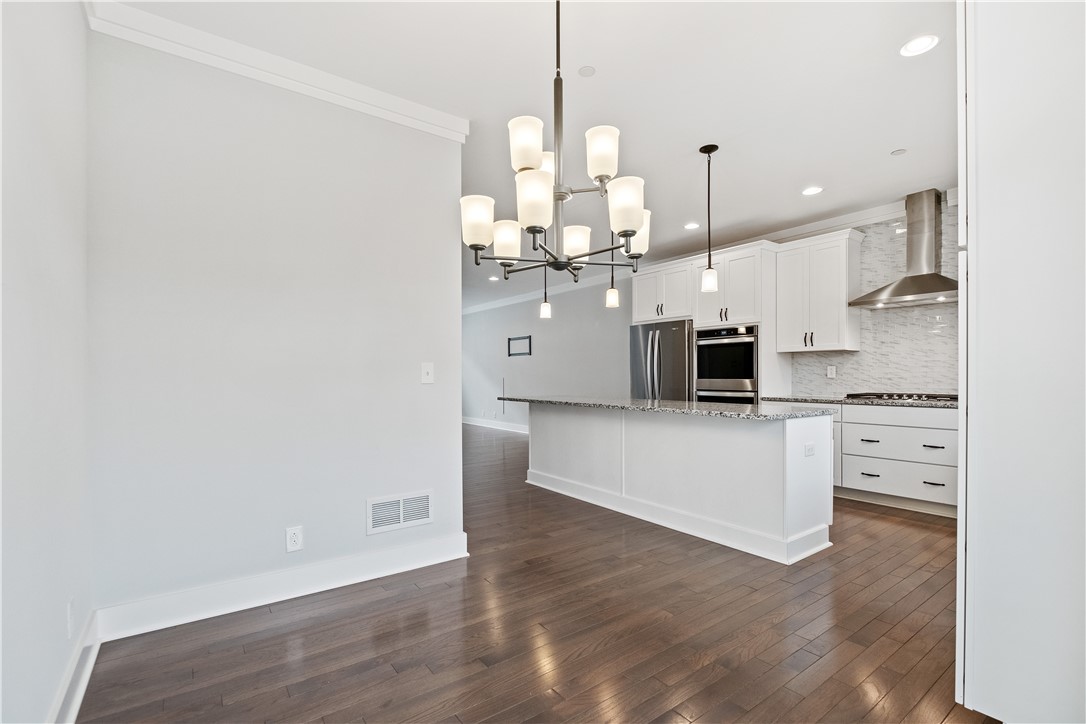 1726 WATERFRONT PLACE