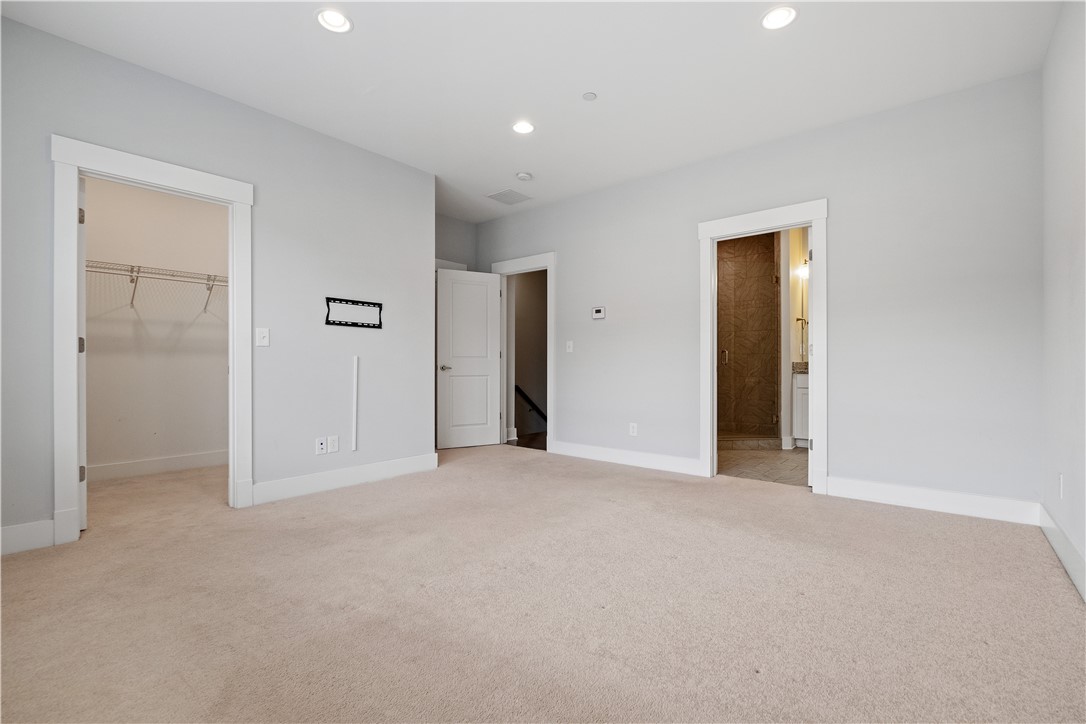 1726 WATERFRONT PLACE