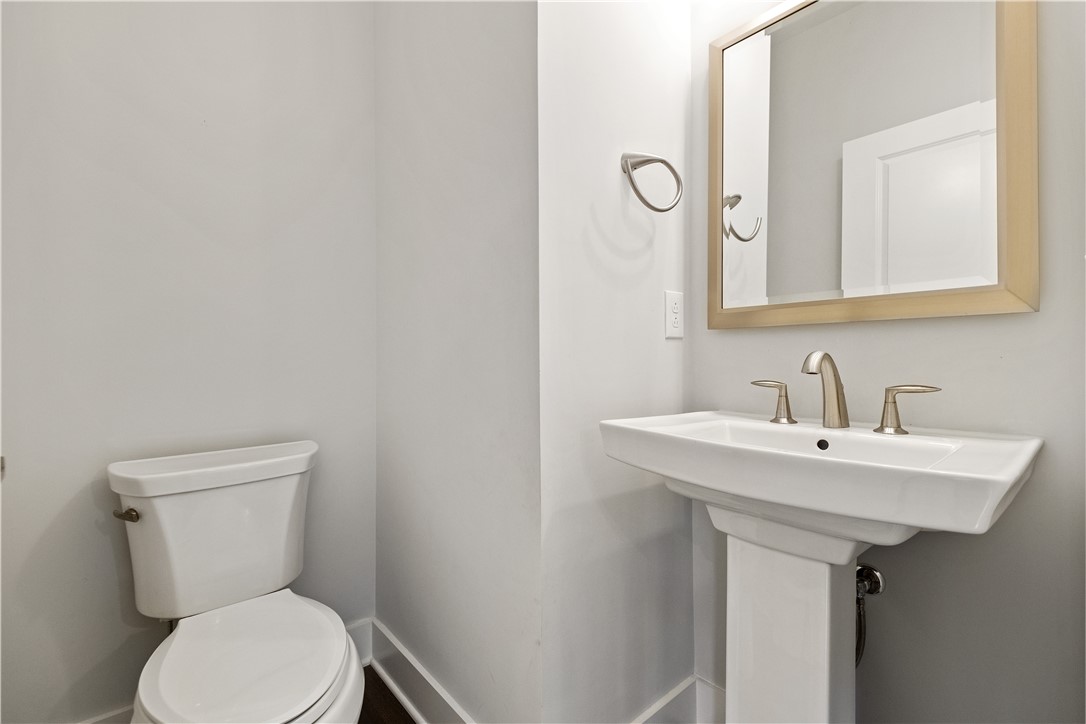 1726 WATERFRONT PLACE