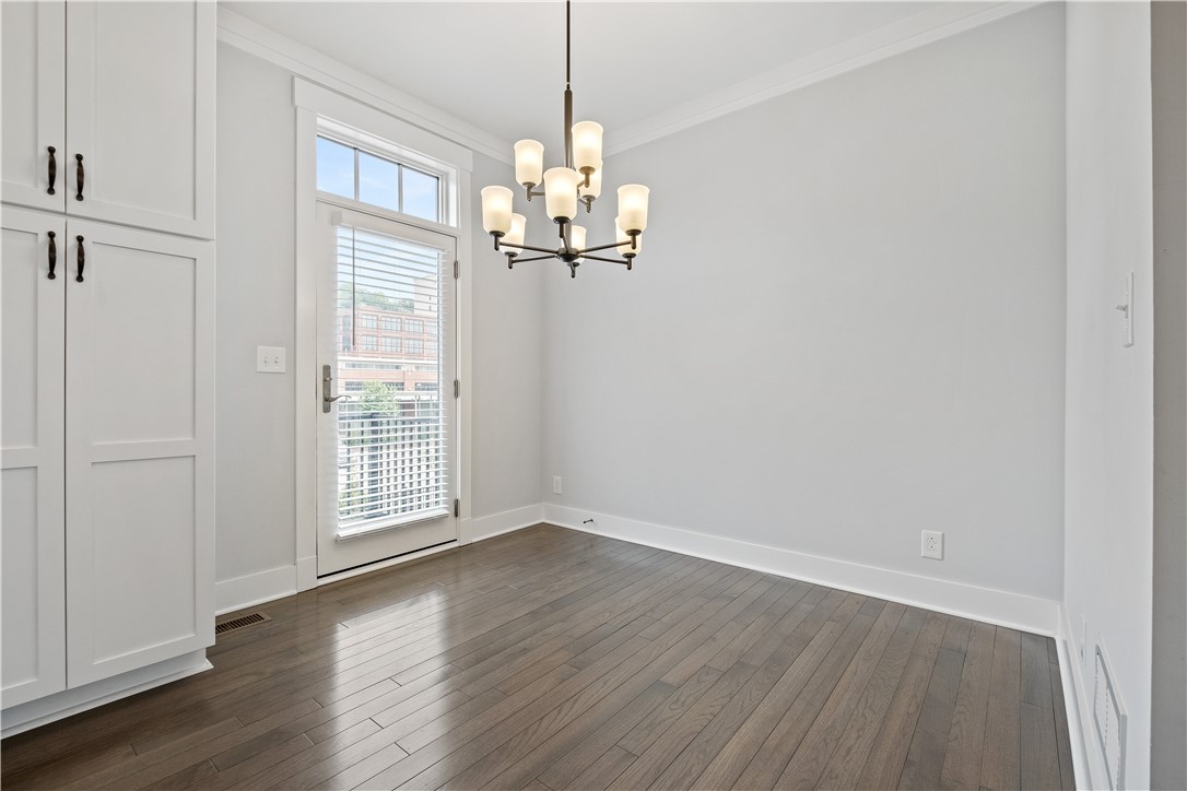 1726 WATERFRONT PLACE