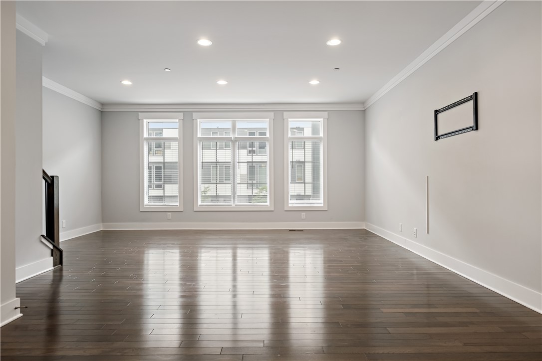 1726 WATERFRONT PLACE