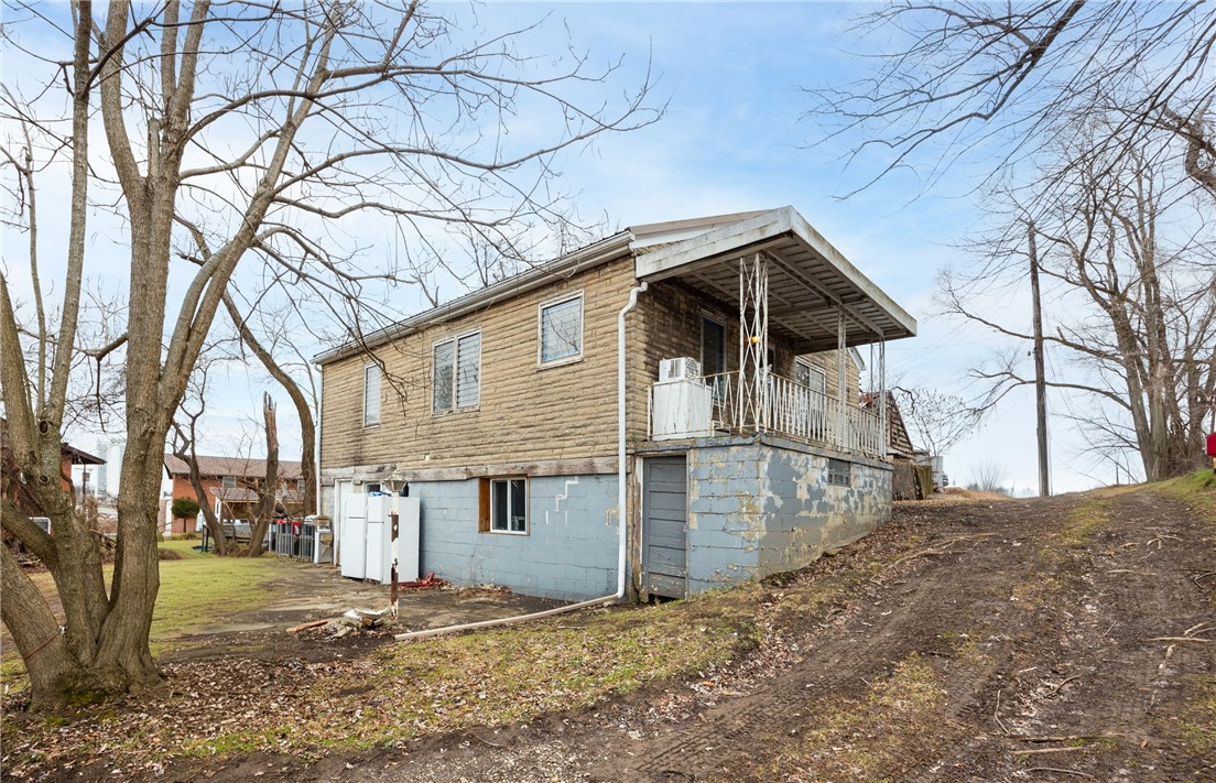 3958 MONROEVILLE BLVD REAR