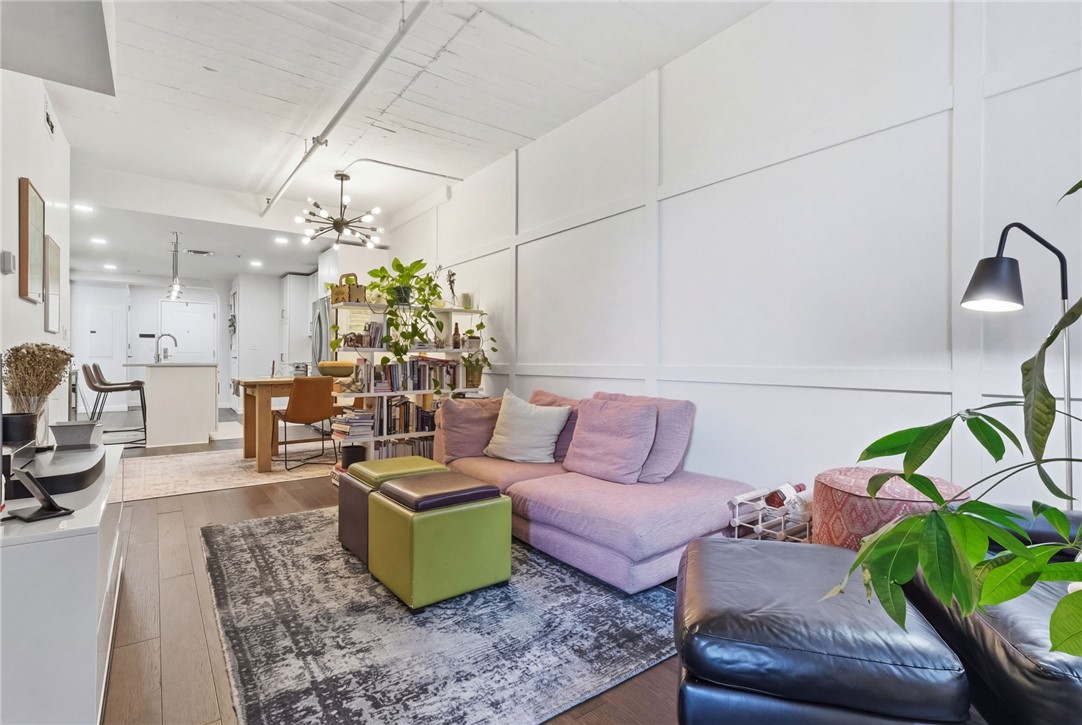 2545 PENN AVE 306