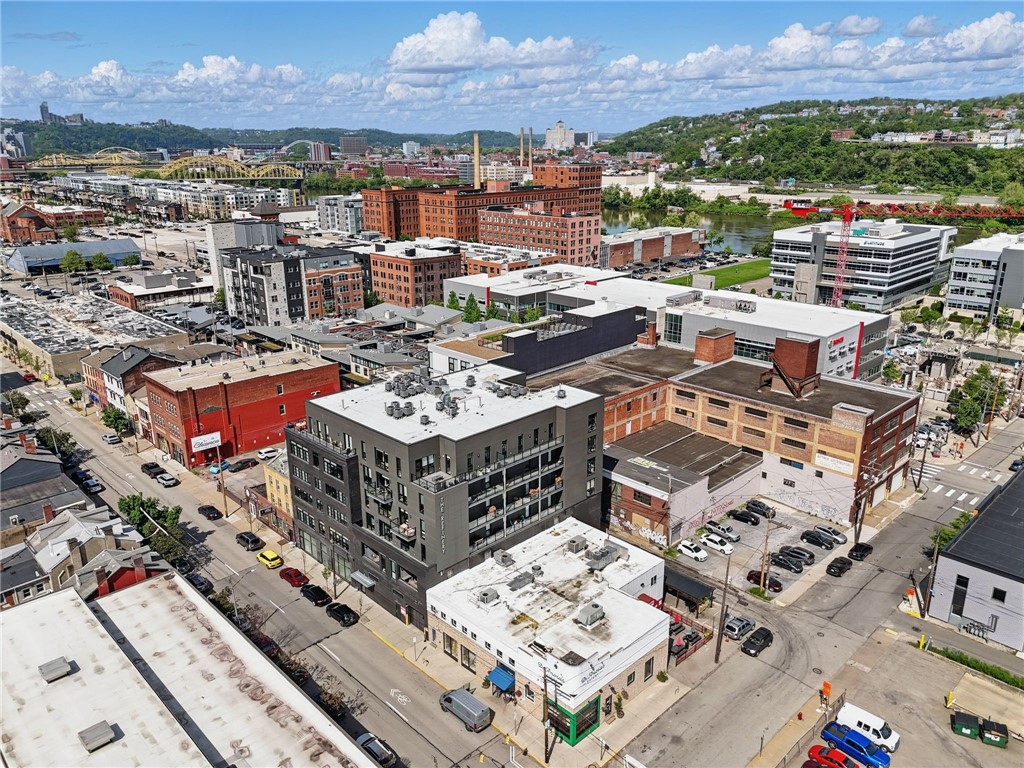 2545 PENN AVE 306