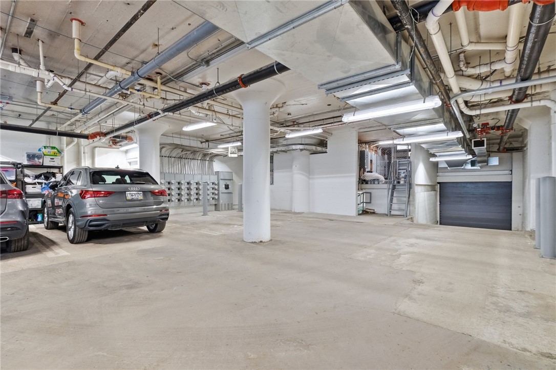 2545 PENN AVE 306