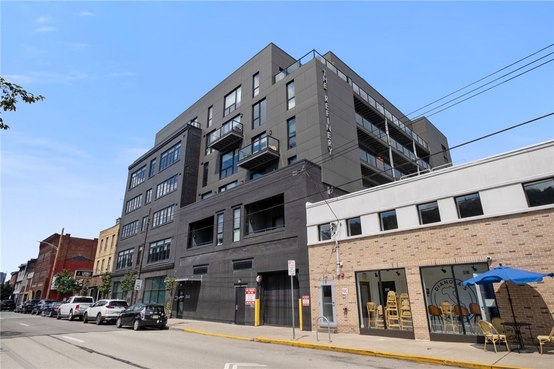 2545 PENN AVE 306