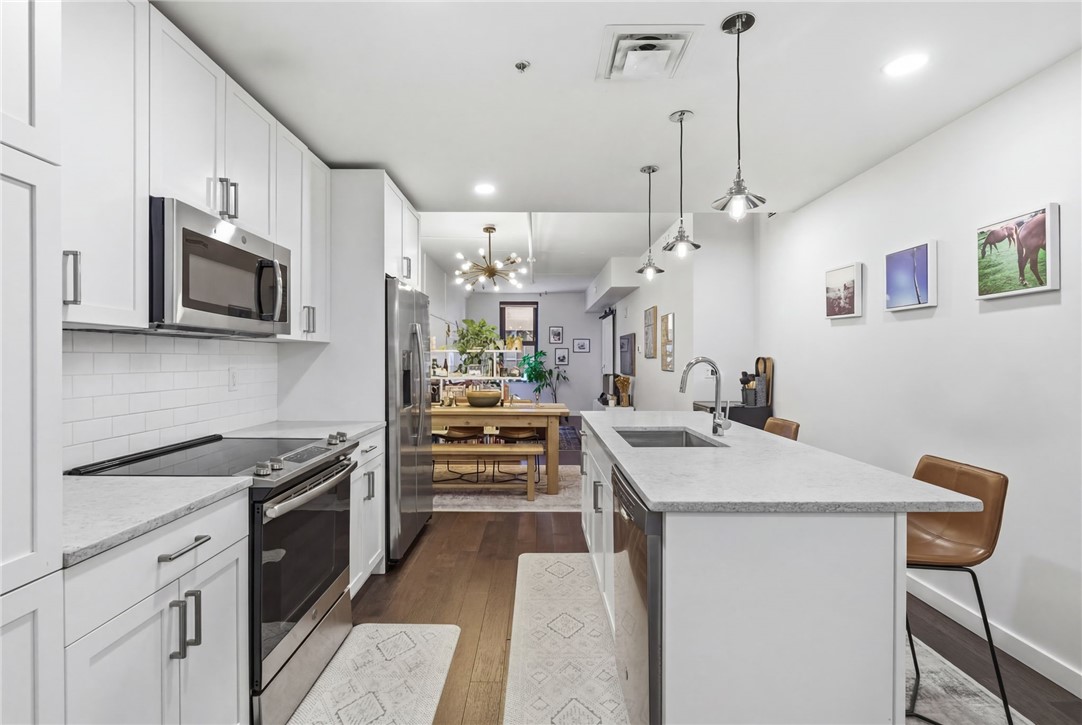 2545 PENN AVE 306