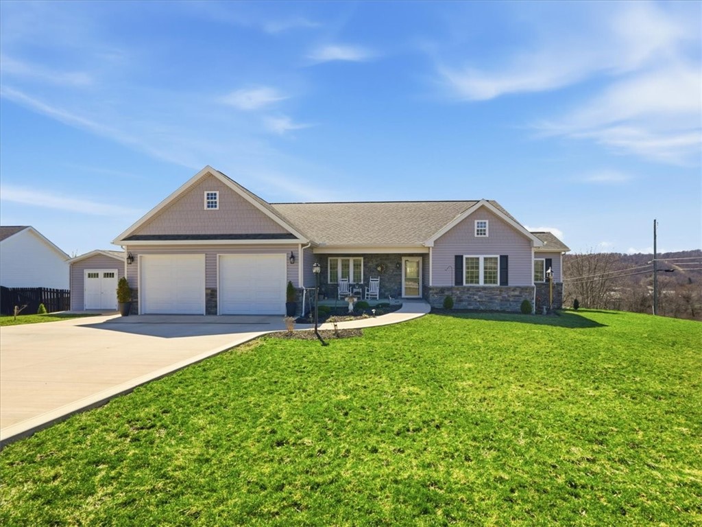 2 STONEGATE DRIVE