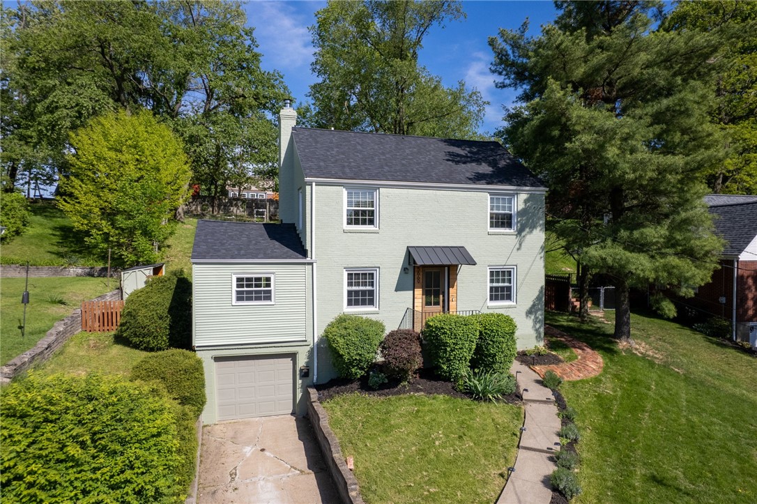 5669 Valleyview Dr