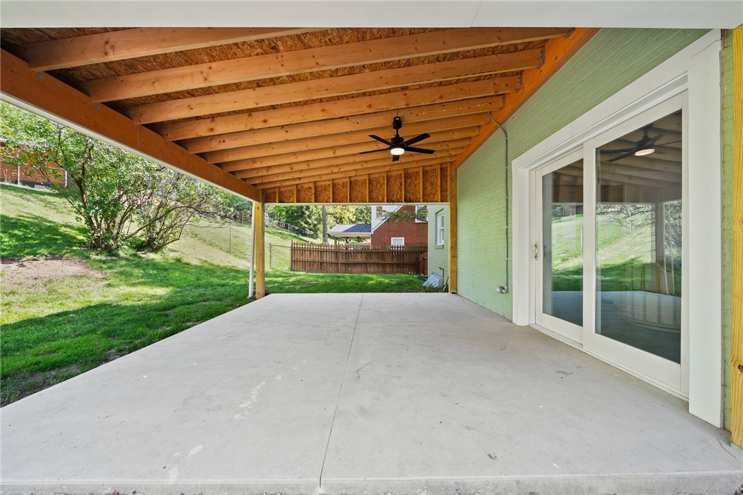5669 Valleyview Dr