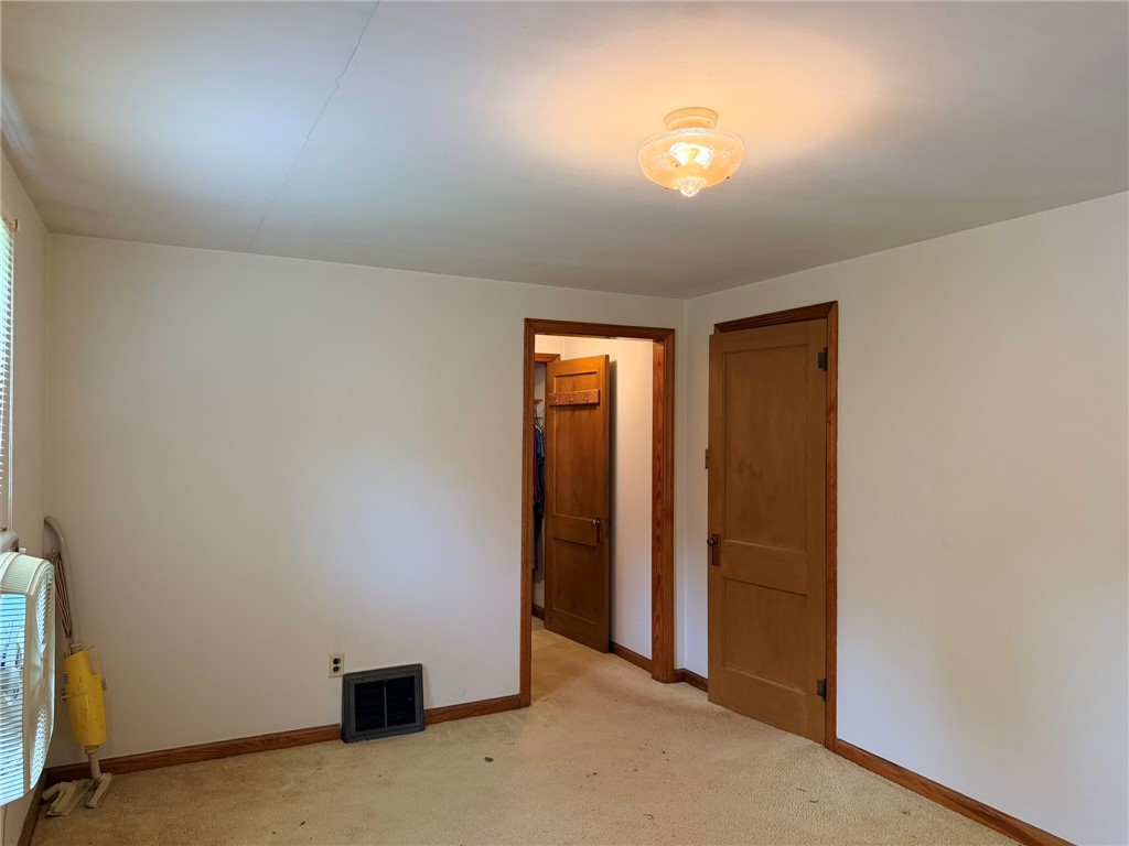 100 S Kings Creek Rd