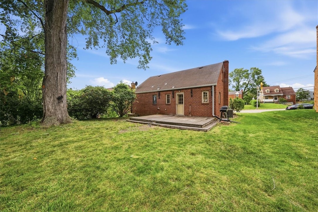 1945 Bower Hill Road