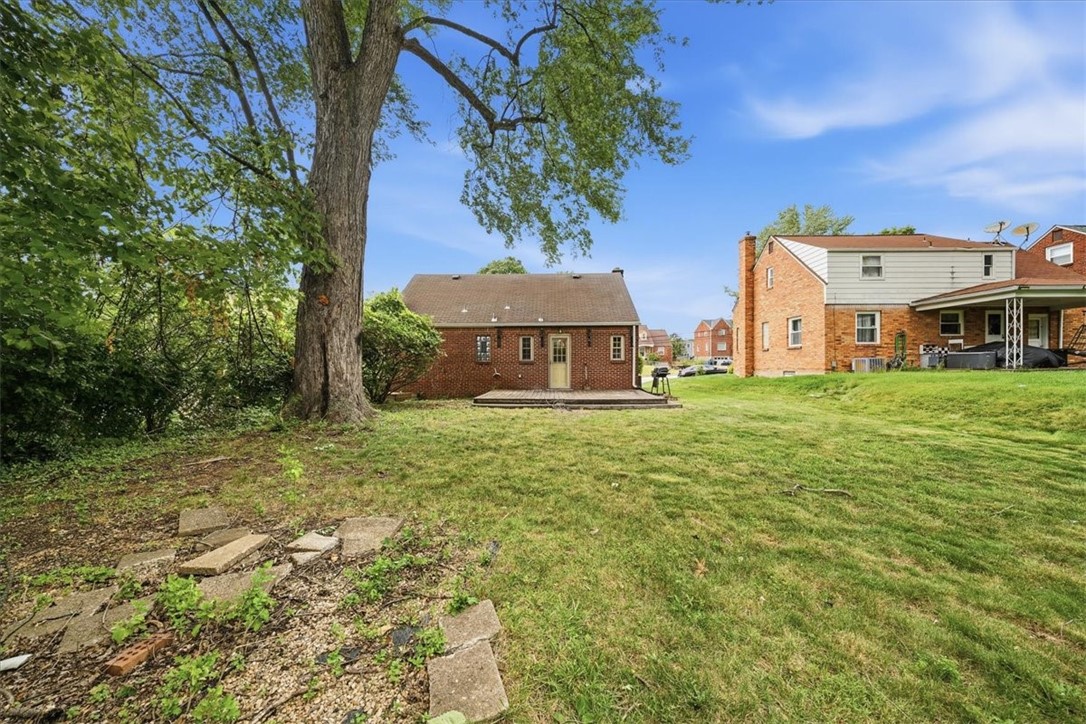 1945 Bower Hill Road