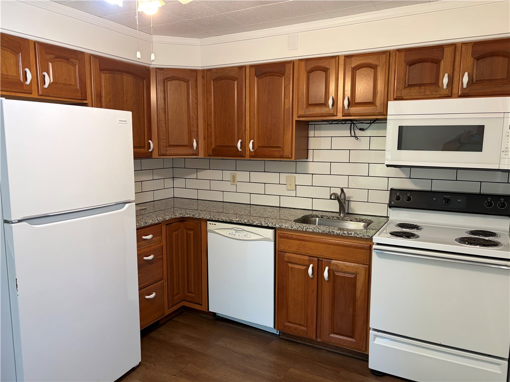 223 Orchard Ave