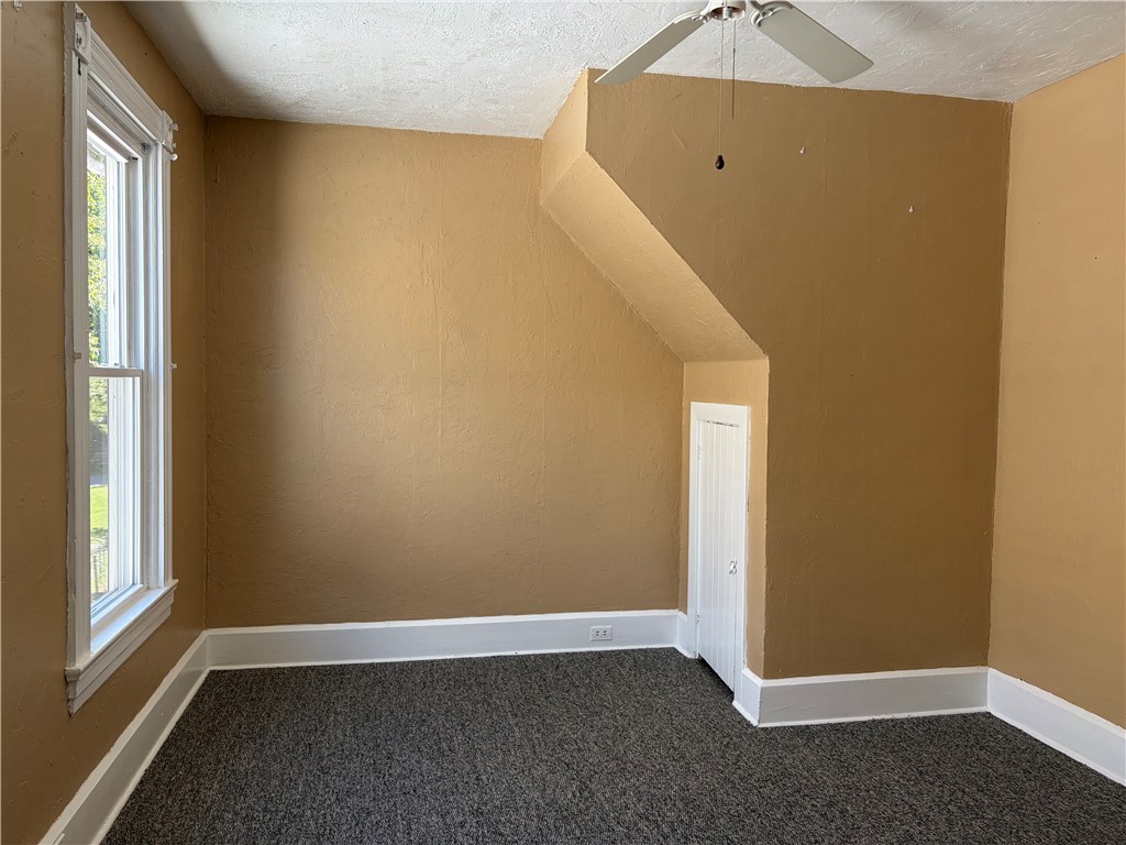 223 Orchard Ave