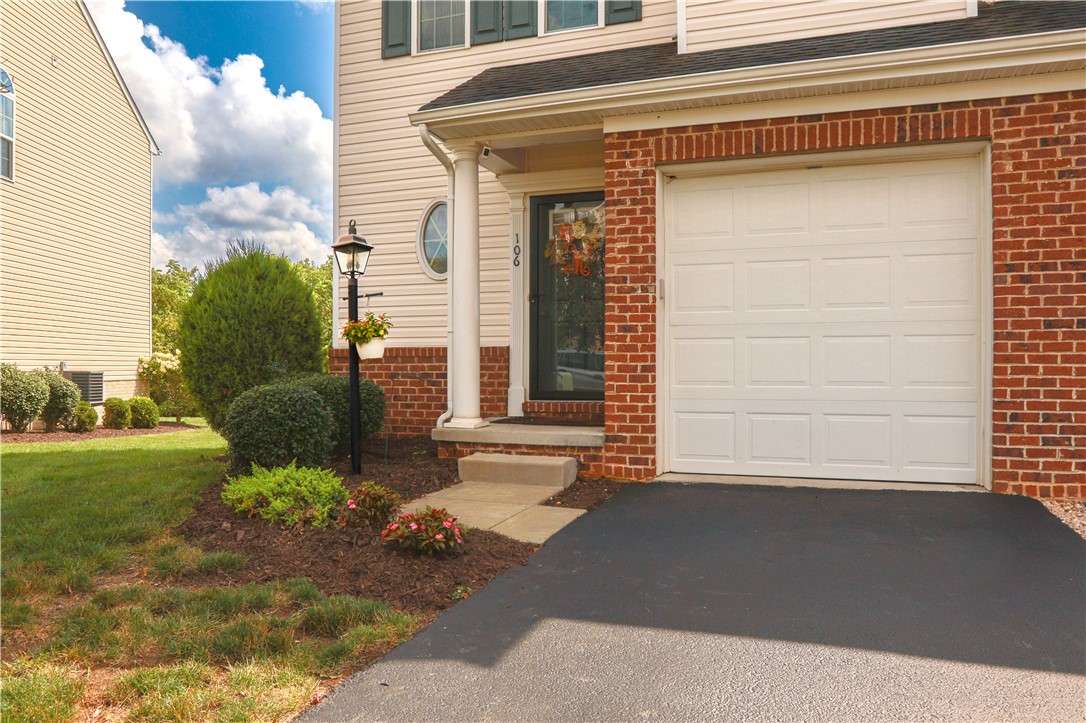 106 Sita COURT