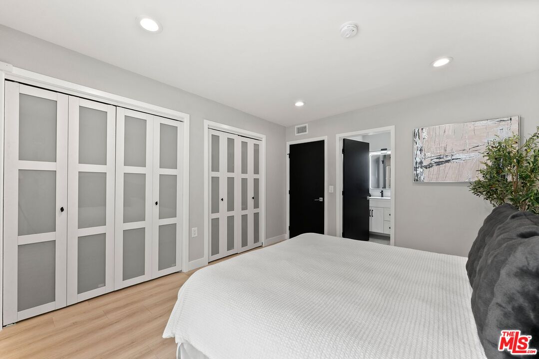 1260 Armacost Ave Unit: 105