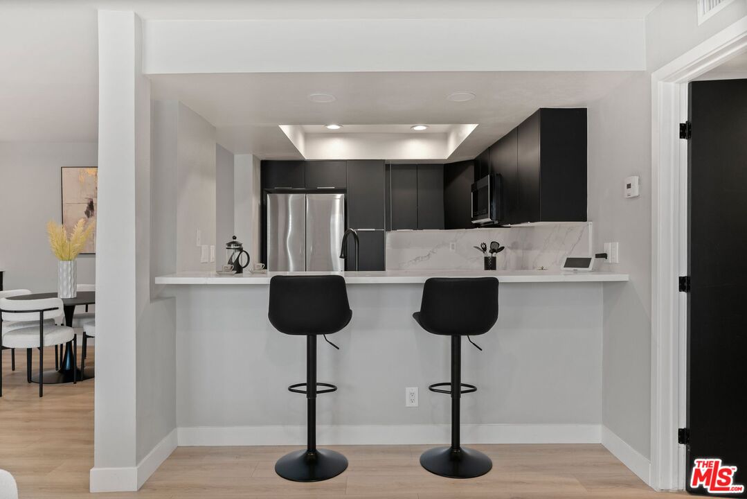 1260 Armacost Ave Unit: 105