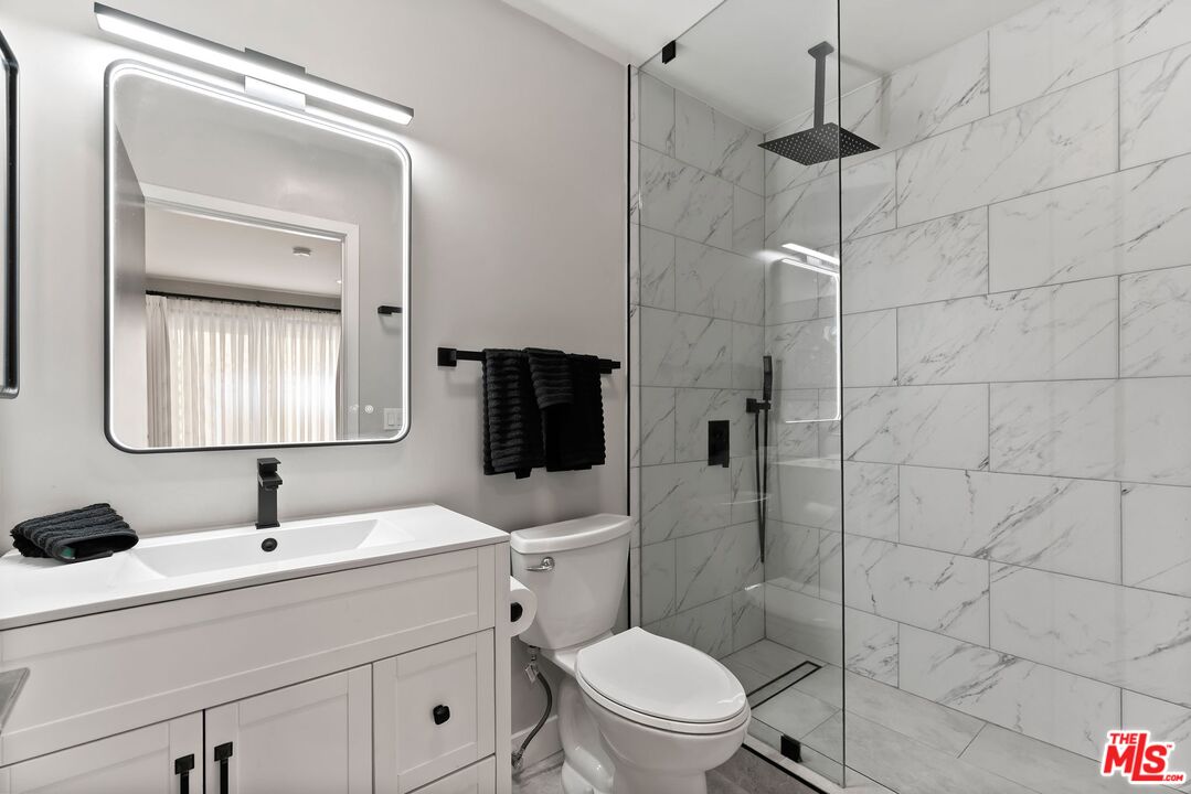 1260 Armacost Ave Unit: 105
