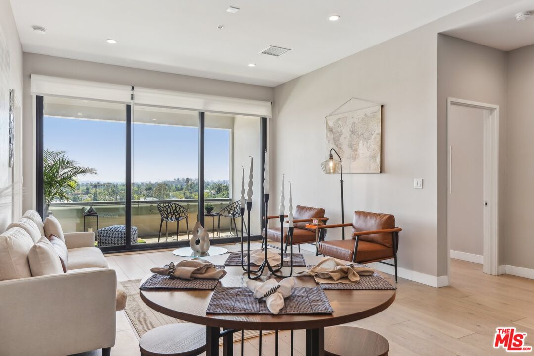 388 Cordova St Unit: 609
