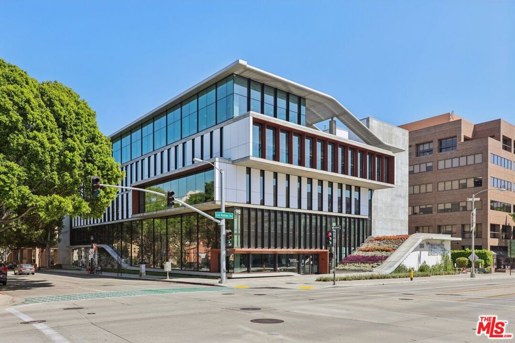 388 Cordova Street 609