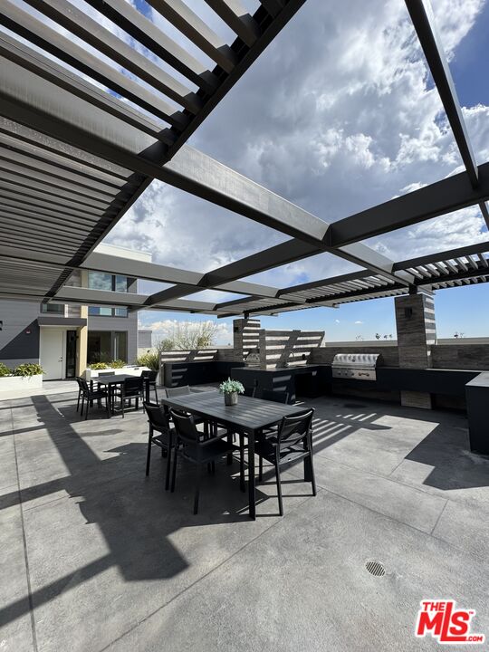 388 Cordova St Unit: 609