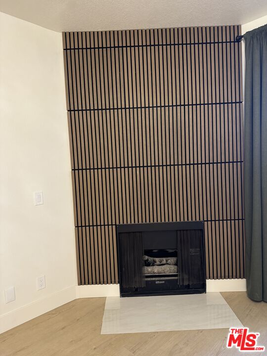 5620 Yolanda Ave Unit: 111