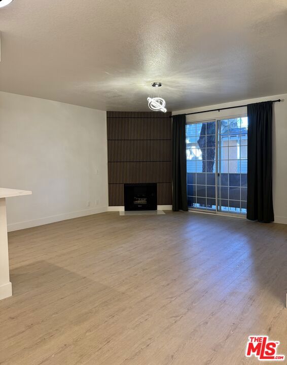 5620 Yolanda Avenue 111