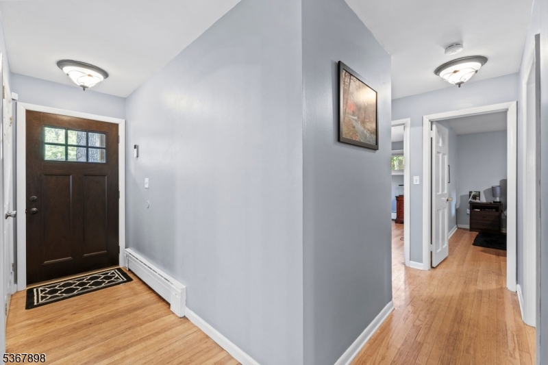 1295 Colonial Way