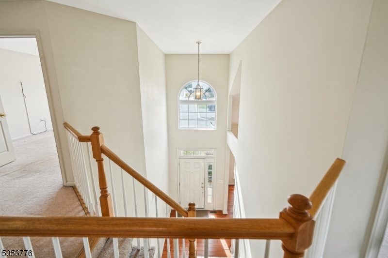 36 Winding Hill Dr