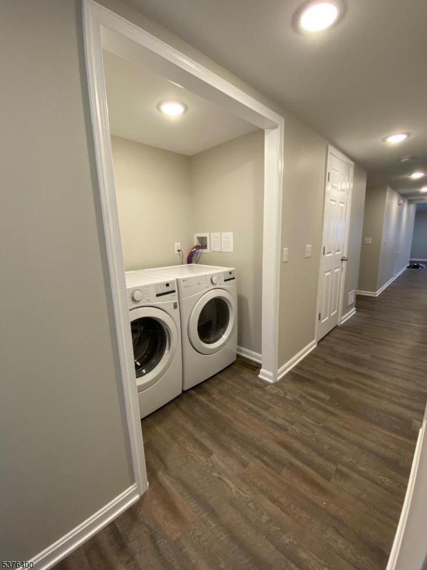 592 Main St 1