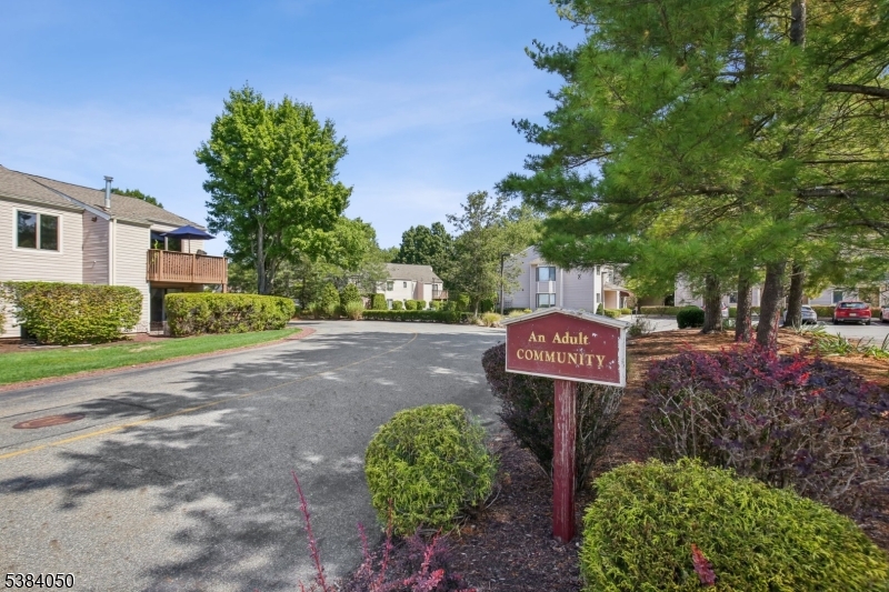 136 Changebridge Rd B8